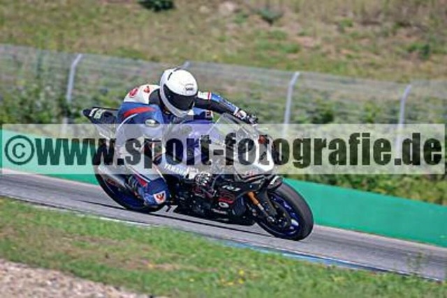 spof8666 | Professionelle Fotos von Sportveranstaltungen, aber auch Hochzeiten und anderen Events. - Realisiert mit Pictrs.com