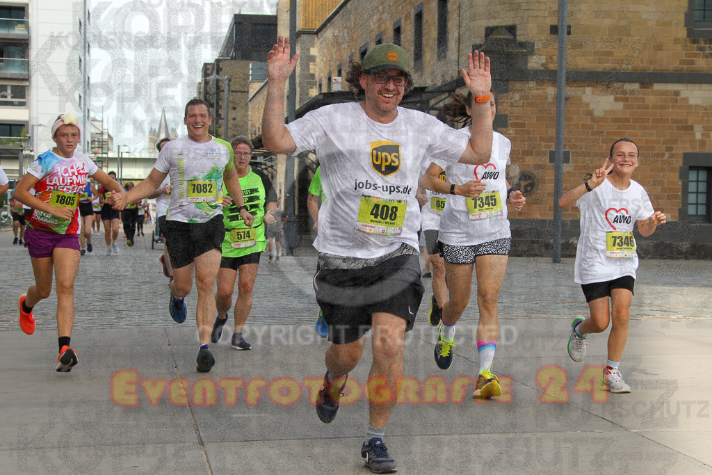 250920_1331_EV4_5937 | Sportfotografie im Rhein-Sieg Kreis, Köln, Bonn, NRW, Rheinland Pfalz, Hessen, etc. Unser Tätigkeitsfeld umfasst den Laufsport vom Volkslauf über den Marathon, Duathlon, Triathon bis zum Ultralauf wie Kölnpfad Ultra oder Schindertrail.