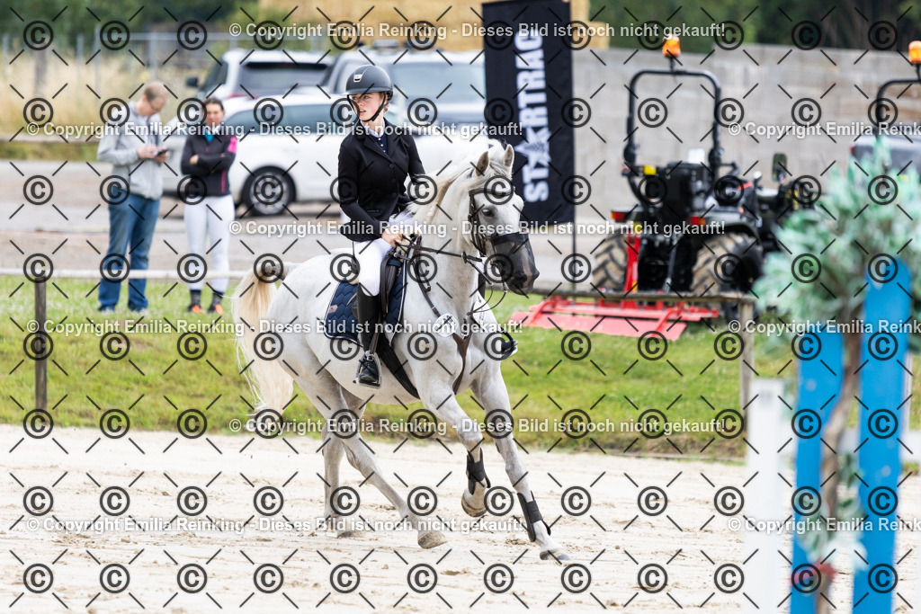 CL5A9077 | Emilia Reinking Fotografie - Realisiert mit Pictrs.com