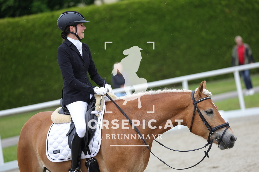 0P6A5272 | Willkommen bei Brunnmayr - Design & Fotografie – Ihrem Spezialisten für Reitturniere und Pferdeveranstaltungen in Oberösterreich, Salzburg und Bayern! Seit über 17 Jahren sind wir leidenschaftlich dabei.