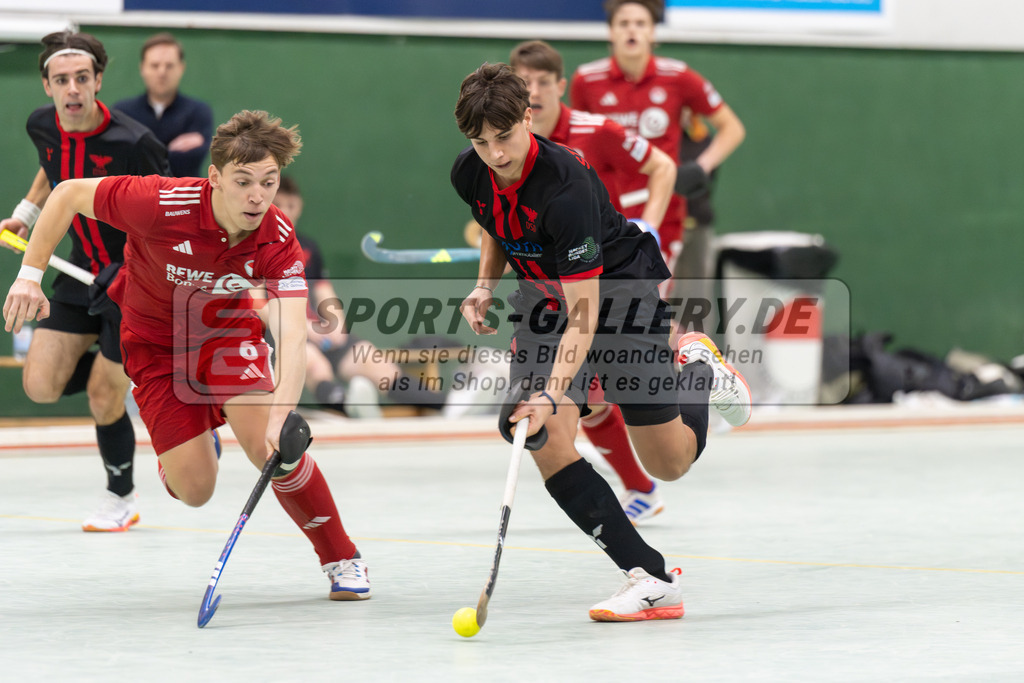 SFE_20251213_0057 | Köln, Deutschland, 13.12.2025:  Hockey 1. Bundesliga Herren Rot-Weiss - DSD Düsseldorf im KTHC Stadion Rot-Weiss Köln Tennis and Hockey Club am 13.12.2025 in Köln, Deutschland. (Foto von Fehrmann)Köln, Germany, 13.12.2025: Hockey 1. Bundesliga Herren Rot-Weiss - DSD Düsseldorf in KTHC Stadion Rot-Weiss Köln Tennis and Hockey Club at 13.12.2025 in Köln, Deutschland. (Foto from Fehrmann)