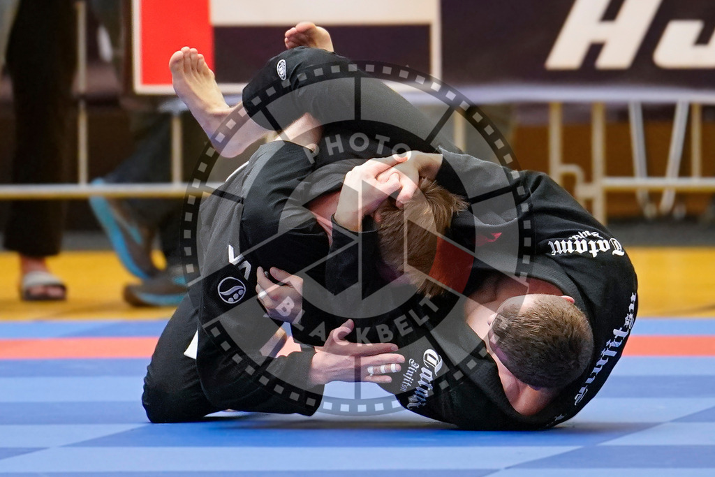 20240203PBB07622-2 | Fighters compete during the Brazilian Jiu-Jitsu Championship of the AJP Tour in Maintal by Frankfurt am Main, Germany, on February 2, 2024.