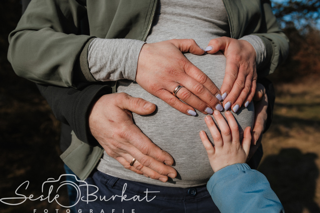 20260314-0G3A8941 | Authentische, natürliche und emotionale Fotoshootings auf der Nordseeinsel Föhr. Als Fotografin halte ich deine schönsten Momente in einzigartigen Neugeborenen-, Familien-, Paar- und Einzelshootings fest. Jetzt einen Termin vereinbaren!