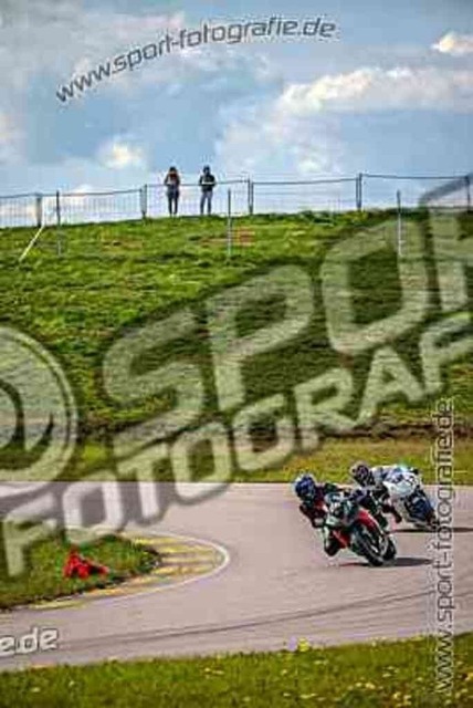 pubi0558 | Professionelle Fotos von Sportveranstaltungen, aber auch Hochzeiten und anderen Events. - Realisiert mit Pictrs.com