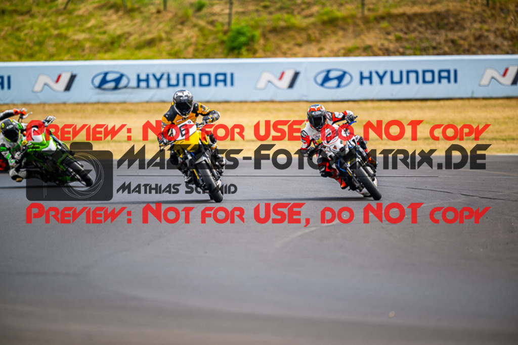 MaZZes_FotoMatrix_220625_0768 | TWINCUP