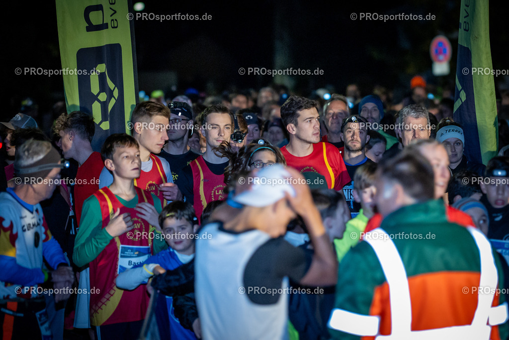 Martinslauf Sindorf 2023 in Kerpen-Sindorf, 09.11.2023 | Impressionen vom Martinslauf Sindorf 2023 am 09.11.2023 in Kerpen-Sindorf (Nordrhein-Westfalen).