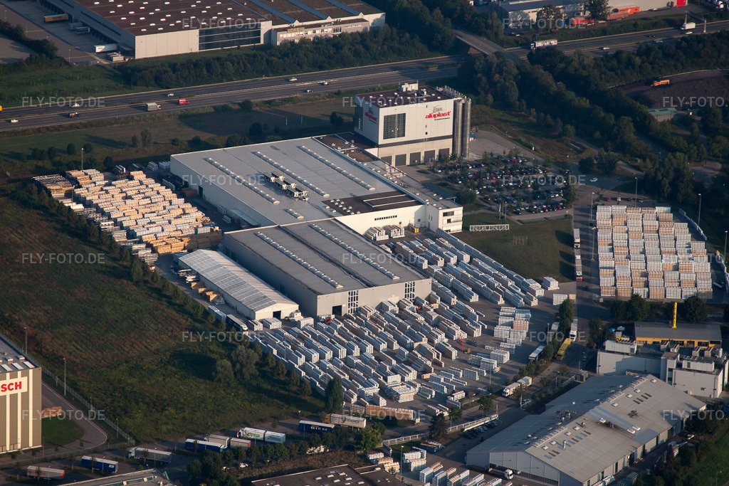 Luftbild: Herdweg im Ortsteil Durlach in Karlsruhe im Bundesland Baden-Württemberg in Deutschland. Foto: IMG_52861.jpg vom 05.09.2012 durch Werner Riehm/FLY-FOTO.de
