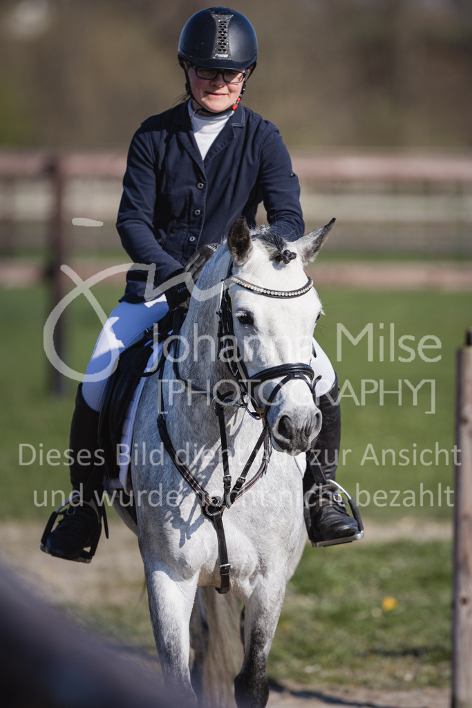 230405_Frühlingsfest_SprPf-A1-141 | Deine schönsten Turniermomente als professionelle Fotos! Entdecke hochwertige Pferdesport-Fotografie im Online-Shop. Jetzt Fotos finden & bestellen!