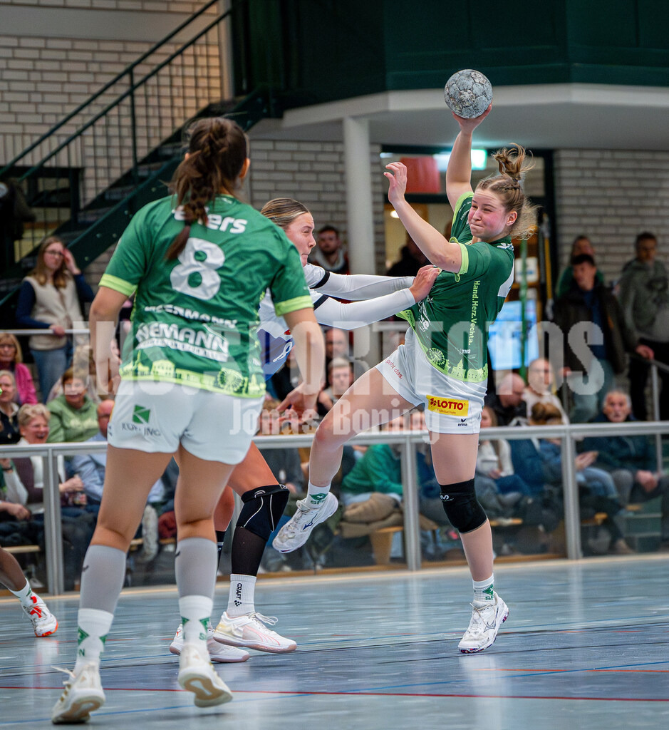 Handball I Frauen I Saison 2025-2026 I 3. Liga Staffel Nord I 10. Spieltag I SC SFN Vechta - HSG Blomberg-Lippe II I 0671 | Maya Janßen (44, SC SFN Vechta) - Realisiert mit Pictrs.com