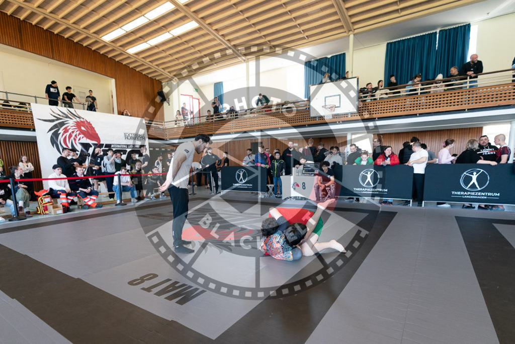 20250329PBB2725 | Fighters compete during the International Luta Livre (ILLCS) Germany IX Spring 2025 Competition spring on March 29, 2025 in Hannover, Germany.© Chiara Dazi