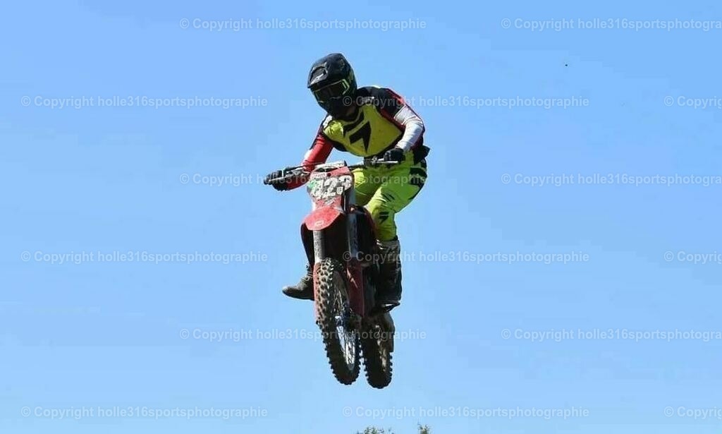 352091749_230566546361556_2693528165374461656_n | Sportfotografie , Motorsport, Motoross, Reitsport, Mointainbike, Enduro,
Landschaft , Outdoor, Eventfotografie, Landschaft, Bilder online bestellen - Realisiert mit Pictrs.com