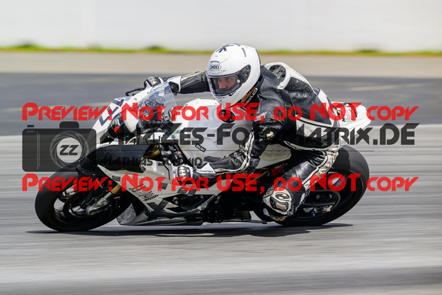 MaZZes_FotoMatrix_240615_6007705_8946 | ROT