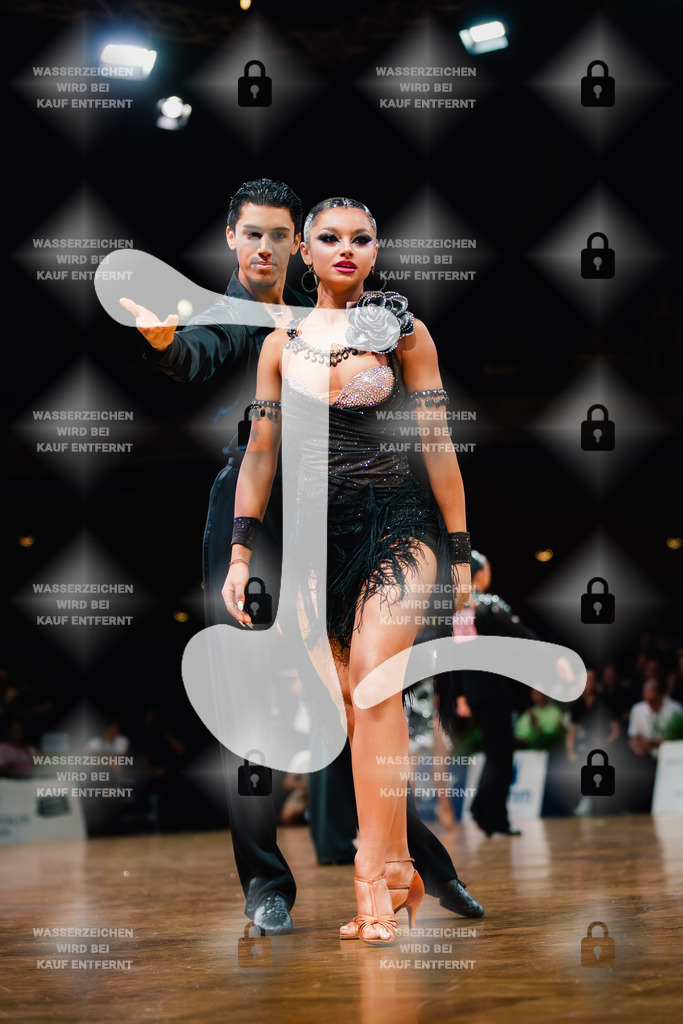 GOC 2025 - WDSF GrandSlam Latin 90th-94th (34) Lorenzo Bonzi _ Cara Gabusi (San Marino)-2025-08-23-1348 | Webshop for digital downloads and prints of dance sport, event & show photographer Julian Link - Realisiert mit Pictrs.com