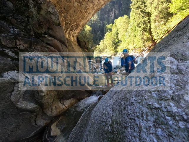 GOPR6605 | Bestelle die Bilder deines Berg- oder Wasser-Abenteuers mit Mountain Sports bequem von zu Hause aus direkt über unseren Online Fotoshop von pictrs.com. - Realisiert mit Pictrs.com