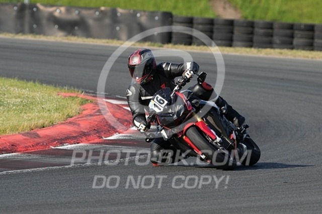 2024_05_16_PBK_12610 | Sportfotografie; SlowMotion; Video; Rennstrecke; Hafeneger; Speer; Racing; RSE; BMW; CBO; Trackday; Motorsportarena; Hockenheimring; Brno; Most; Barcelona; Valencia
