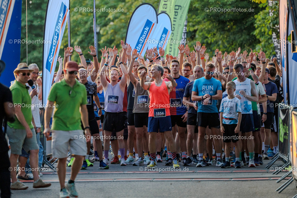 Sparda-Bank Nachtlauf Bonn; Bonn, 18.06.2025 | Impressionen vom Sparda-Bank Nachtlauf Bonn am 18.06.2025 in Bonn (Nordrhein-Westfalen). 