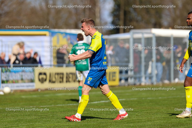 Fußball I Herren I Saison 2025-2026 I SHFV-Lotto-Pokal I Halbfinale I SV Todesfelde - VfB Lübeck 086 | Janek Sternberg (37, SV Todesfelde) - Realisiert mit Pictrs.com