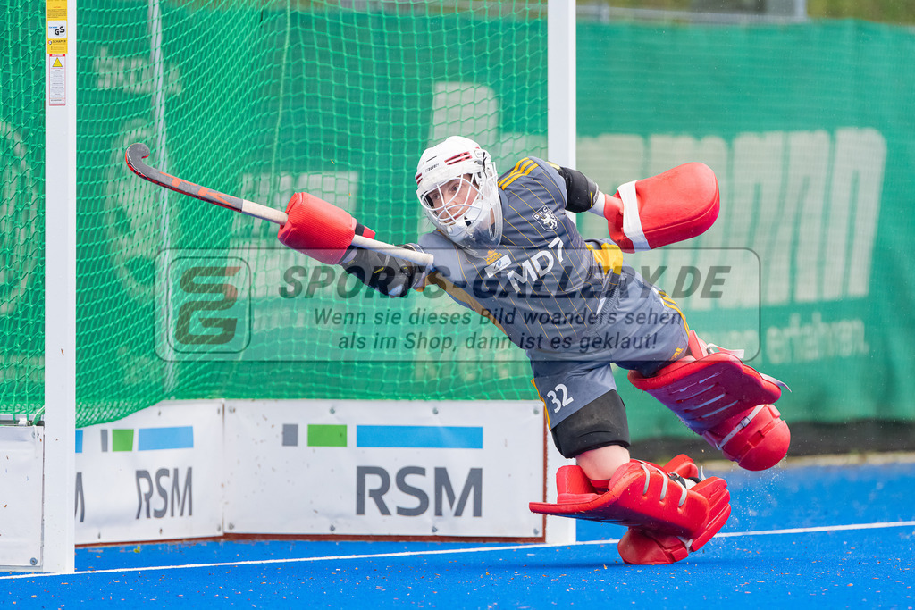 HK_20230422_107100 | 1. Bundesliga Herren Crefelder HTC - Düsseldorfer HC am 22.4.2023 Krefelder HTC ( CHTC ), Krefeld , Zickler Anton Torwart ( Düsseldorfer HC #32 )