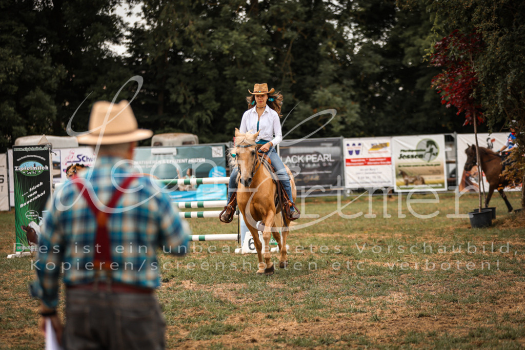 SoShow00134 | Leoni Ertmer Photography - Realisiert mit Pictrs.com