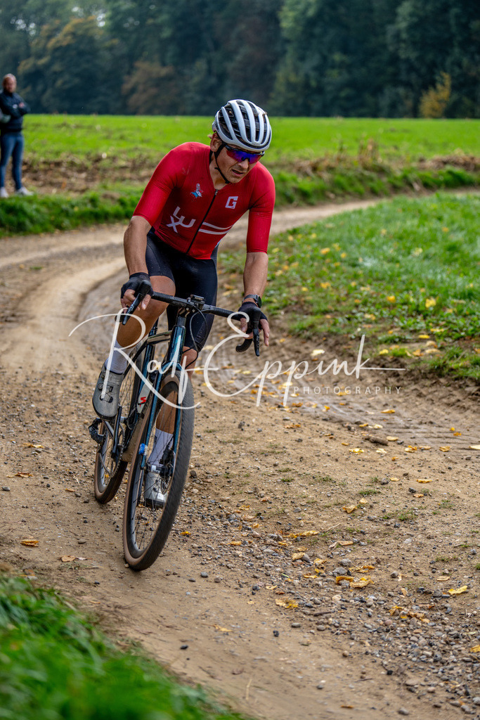 Ralf Eppink Photography 20251012_DSC03699 | Sportfotografie, Eventfotografie, Porträtfotografie, Radsport Fotograf, Triathlon Fotograf, Düsseldorf Fotograf, Köln Fotograf, Actionfotografie, Teamfotografie, Peoplefotografie, Business Portraits, Veranstaltungsfotografie, Reportagefotografie - Realisiert mit Pictrs.com