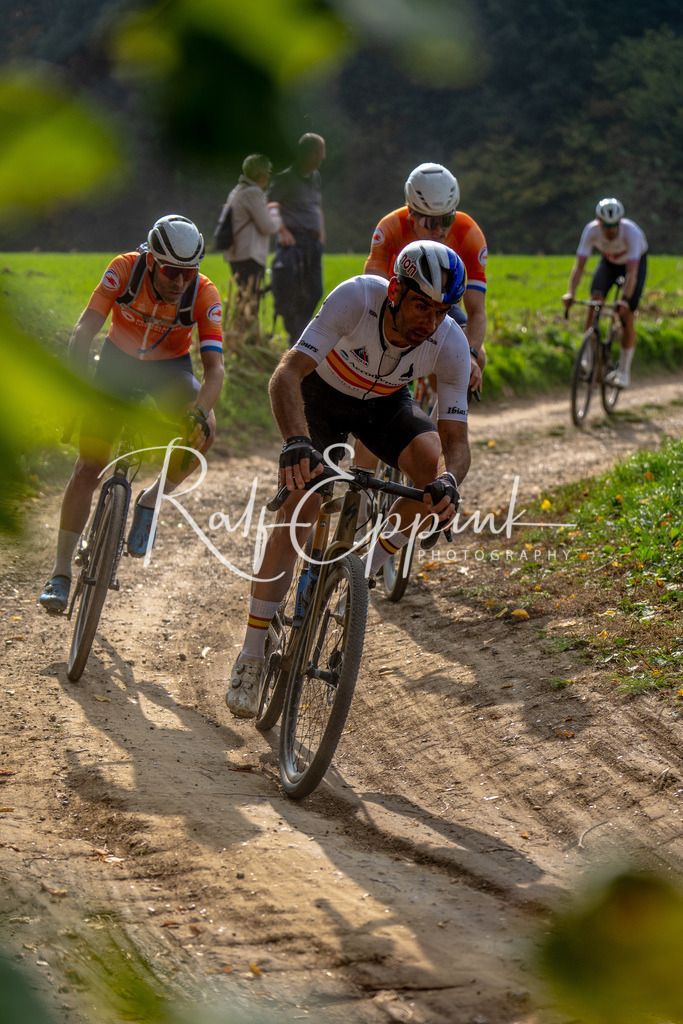 Ralf Eppink Photography 20251012_DSC05222 | Sportfotografie, Eventfotografie, Porträtfotografie, Radsport Fotograf, Triathlon Fotograf, Düsseldorf Fotograf, Köln Fotograf, Actionfotografie, Teamfotografie, Peoplefotografie, Business Portraits, Veranstaltungsfotografie, Reportagefotografie - Realisiert mit Pictrs.com