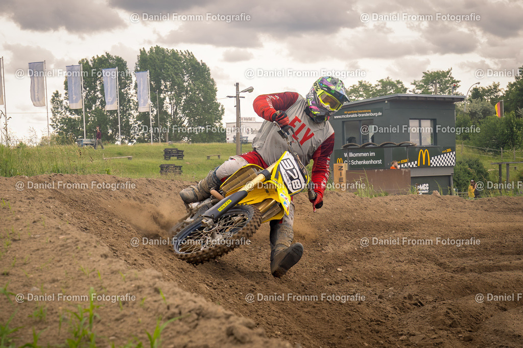 659A2084 | DanielFrommFotografie - Realisiert mit Pictrs.com