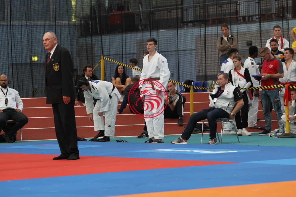 JT6F0283 | Fotos vom Adler Cup - Pictures from Adler Cup

Hier findet Ihr alle Eindrücke und großen Momente der Adler Cup Wochenenden. Here you will find all impressions and great moments of the Adler Cup weekends. - Realisiert mit Pictrs.com