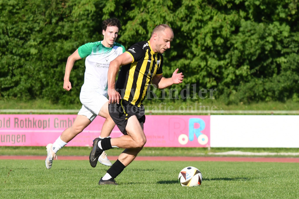 SpVgg GW Deggendorf : TSV Oberschneiding | Testspiel 20.06.2026Andreas Berovic (TSV Oberschneiding #11) - Realisiert mit Pictrs.com