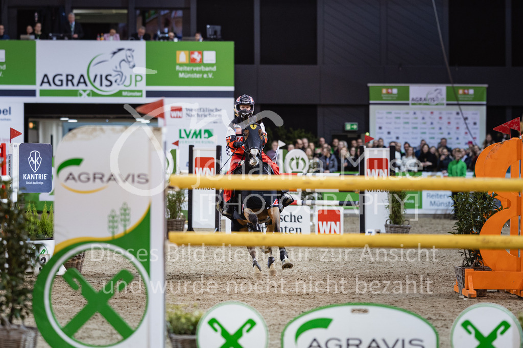 240113_Münster_Kostümspringen-342 | Deine schönsten Turniermomente als professionelle Fotos! Entdecke hochwertige Pferdesport-Fotografie im Online-Shop. Jetzt Fotos finden & bestellen!