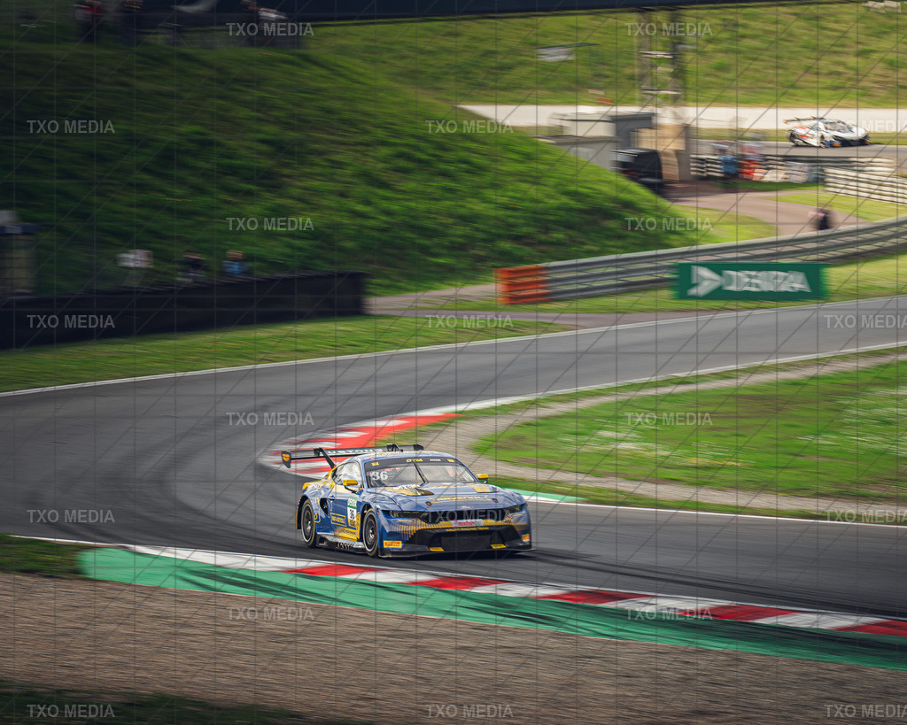 _TXM5750 | Exklusive Motorsport-Fotografie aus Leipzig von TXO Media – für Rennfahrer, Teams & Sponsoren. Sausemuth liefert starke Bilder, die Emotion zeigen. Jetzt buchen & glänzen! - Realisiert mit Pictrs.com