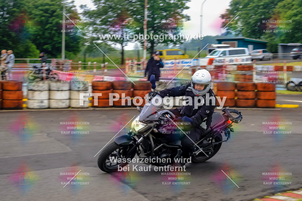 OBK-5328 | Hier findet Ihr Bilder von Touristenfahrten auf der Nürburgring Nordschleife oder von anderen Veranstaltungen die ich besucht habe. Viel Spass beim Durch Schauen 