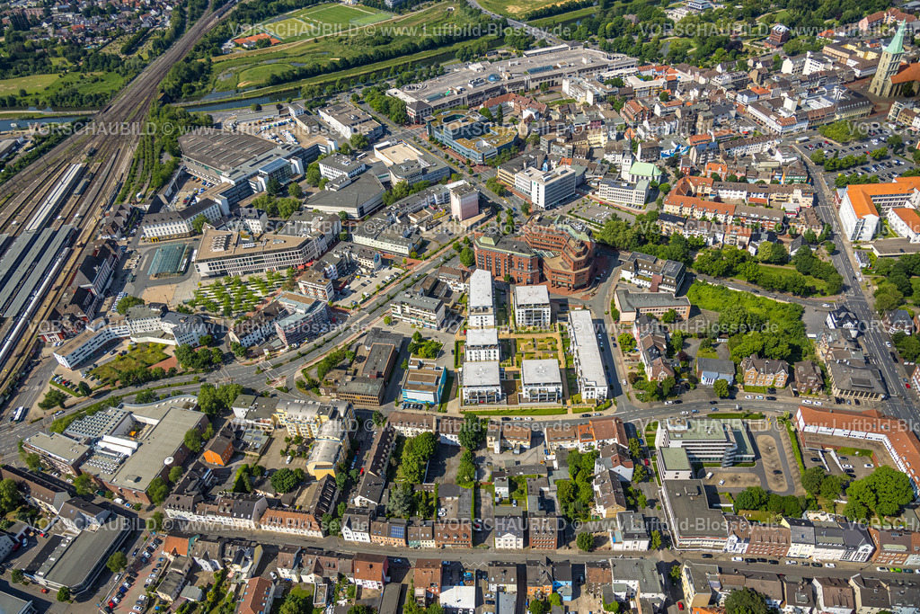 Hamm220504717 | Luftbild, Block Friedrichstraße, City mit Platz der Deutschen Einheit, evang. Pauluskirche, Allee-Center und Südring-Center, SRH Hochschule in Nordrhein-Westfalen, Gustav-Lübcke-Museum, Villa Viertel, Mitte, Hamm, Ruhrgebiet, Nordrhein-Westfalen, Deutschland