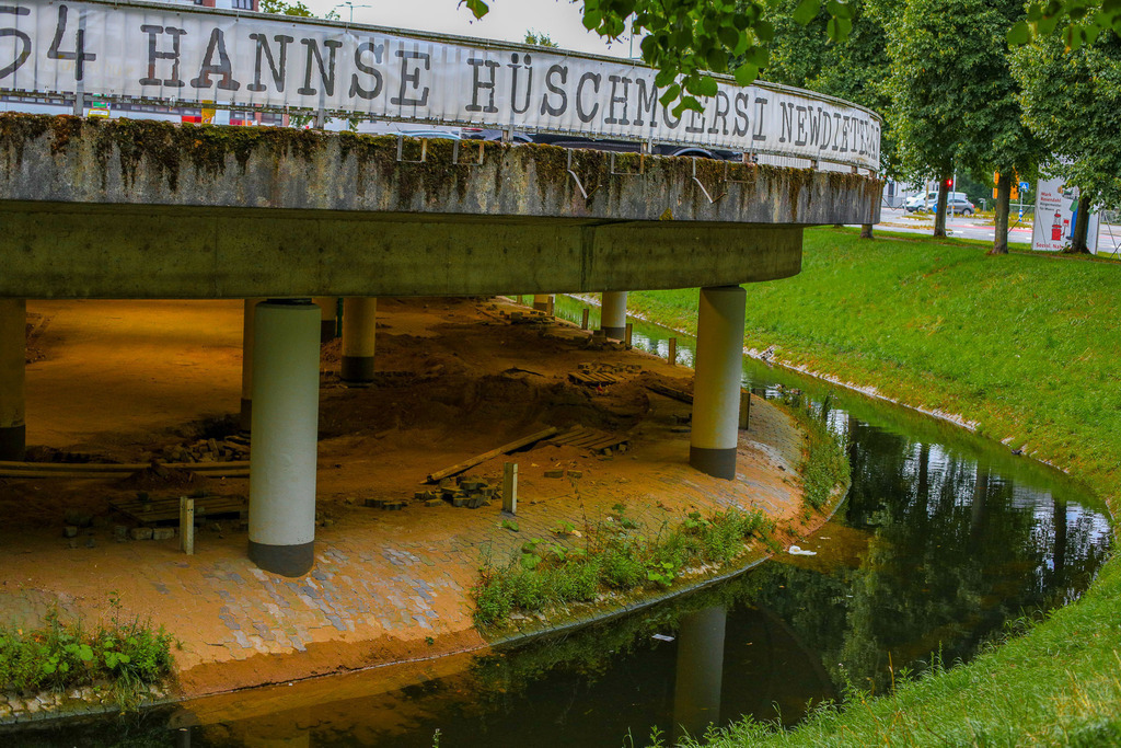 Moers_Stadtrundgang_070825_51 | Bildergalerie von Sport-Ereignissen aber auch von weiteren spannenden Dingen - nicht nur vom Niederrhein. In Anlehnung an den bekannten Spruch von Hanns Dieter Hüsch heißt das Motto: "Niederrhein ist überall".  - Realisiert mit Pictrs.com
