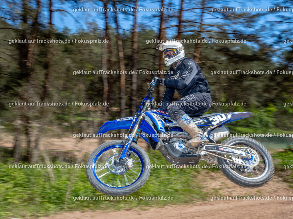 Fischbach-138 | Trackshots.de / Fokuspfalz.de - Realisiert mit Pictrs.com