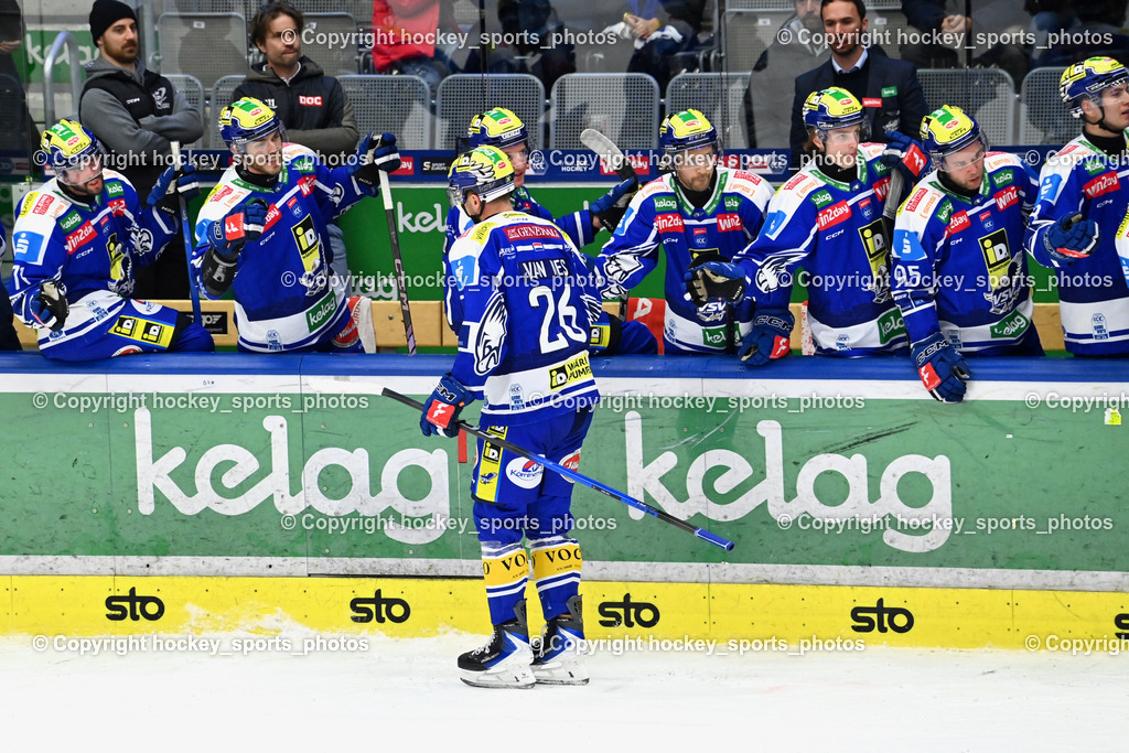 EC IDM Wärmepumpen VSV vs. Vienna Capitals | #26 Guus van Nes EC VSV, Spielerbank EC VSV, EC IDM Wärmepumpen VSV vs. Vienna Capitals, EC IDM Wärmepumpen VSV vs. Vienna Capitals am 28.01.2026 in Villach (Stadthalle Villach), Austria, (Photo by Bernd Stefan)