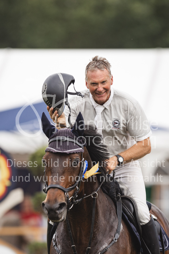 230715_LC_M2-SprmstAnf-752 | Deine schönsten Turniermomente als professionelle Fotos! Entdecke hochwertige Pferdesport-Fotografie im Online-Shop. Jetzt Fotos finden & bestellen!