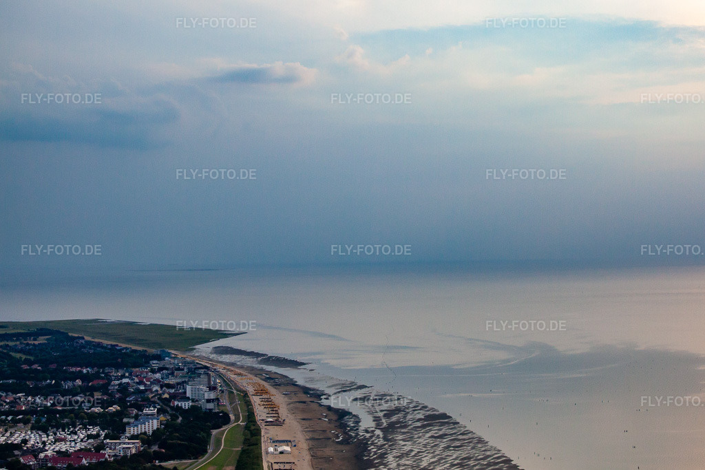 Luftbild: Ortsansicht von Osten im Ortsteil Duhnen in Cuxhaven im Bundesland Niedersachsen in Deutschland. Foto: IMG_70491.jpg vom 06.08.2014 durch Werner Riehm/FLY-FOTO.de