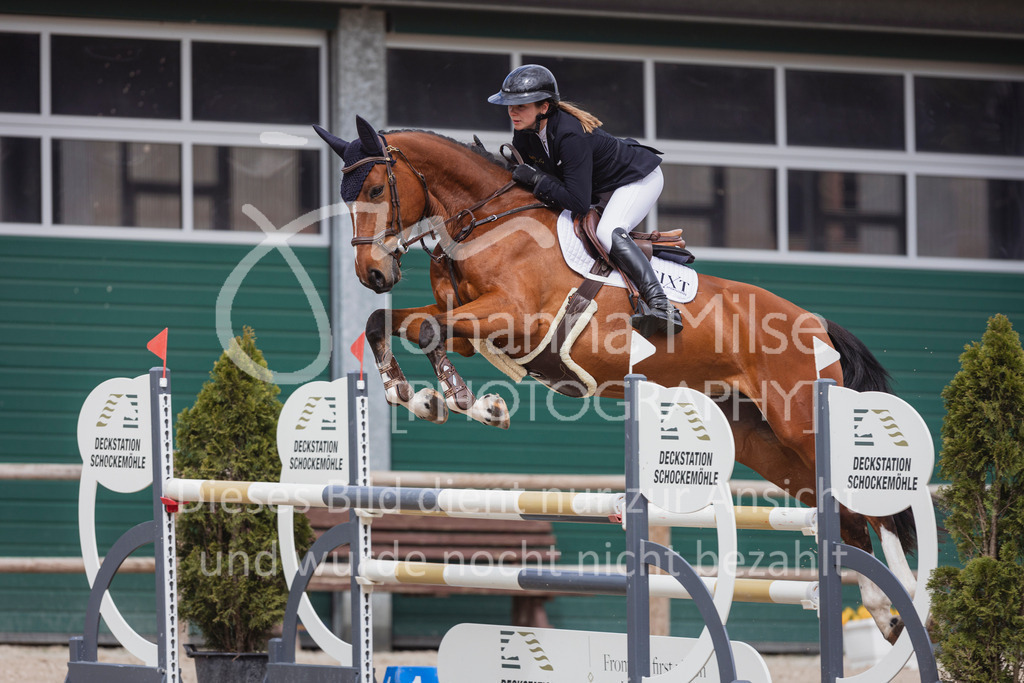 250506_Mühlen_SprPf-L2-411 | Deine schönsten Turniermomente als professionelle Fotos! Entdecke hochwertige Pferdesport-Fotografie im Online-Shop. Jetzt Fotos finden & bestellen!