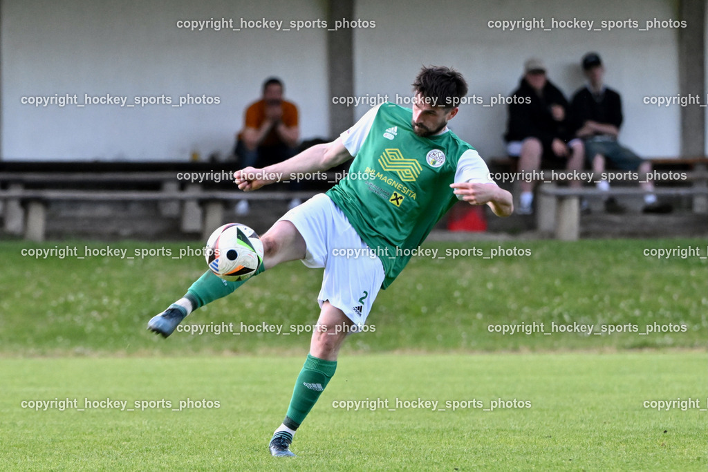 WSG Radenthein vs. URC Thal Assling | #2 Alexander Rauter WSG Radenthein, WSG Radenthein vs. URC Thal Assling, WSG Radenthein vs. URC Thal Assling am 30.05.2025 in Radenthein (Sportplatz Radenthein), Austria, (Photo by Bernd Stefan)