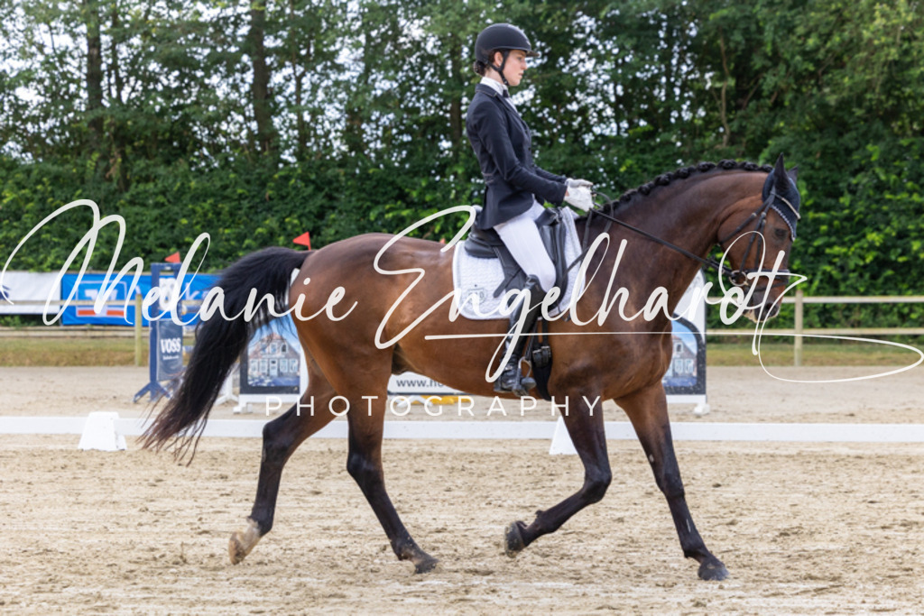 7I8A3971 | melanie-engelhardt-photography - Realisiert mit Pictrs.com
