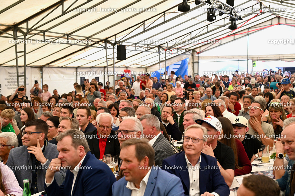Empfang Daniel Tschofenig | Besucher Festzelt Daniel Tschofenig, Empfang Daniel Tschofenig, Empfang Daniel Tschofenig am 10.05.2025 in Hohenthurn (Mehrzweckhaus Hohenthuurn), Austria, (Photo by Bernd Stefan)