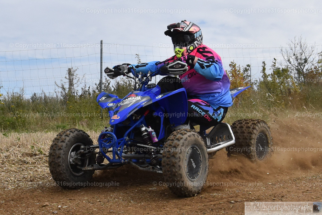 DSC_0742 (2) | Sportfotografie , Motorsport, Motoross, Reitsport, Mointainbike, Enduro,
Landschaft , Outdoor, Eventfotografie, Landschaft, Bilder online bestellen - Realisiert mit Pictrs.com