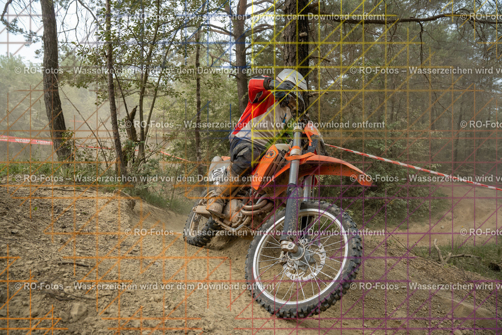 Niederwürzbach 4 Lauf-1086 | Sportfotografie von RO-Fotos: Motorsport, Motocross, Enduro, Laufveranstaltungen und Triathlon. Professionelle Fotos von Sportlern und Events. - Realisiert mit Pictrs.com