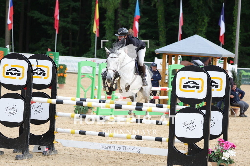 0P6A5191 | Willkommen bei Brunnmayr - Design & Fotografie – Ihrem Spezialisten für Reitturniere und Pferdeveranstaltungen in Oberösterreich, Salzburg und Bayern! Seit über 17 Jahren sind wir leidenschaftlich dabei.