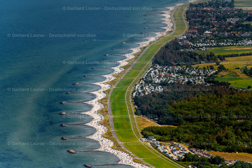 4037941 | Ostseeküste und Strand bei Heidkate 07.08.2020 Zackenförmige Küsten- Landschaft am Sandstrand der Ostsee- Küste in Wisch im Bundesland Schleswig-Holstein. // Zigzag coastline on the sandy beach of Ostsee- Kueste in Wisch in the state Schleswig-Holstein. Foto: Gerhard Launer