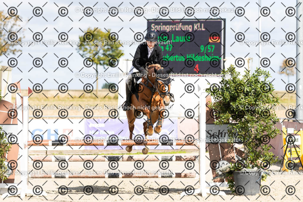 CL5A1483 | Emilia Reinking Fotografie - Realisiert mit Pictrs.com