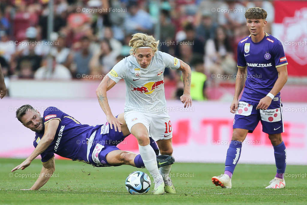 A_LUI_20230813_0038 | SPORT FUSSBALL ADMIRAL BUNDESLIGA RED BULL SALZBURG VS AUSTRIA WIEN
IM BILD: James Holland (FK Austria Wien), Mads Bidstrup (Red Bull Salzburg)
FOTO:FOTOLUI/UW