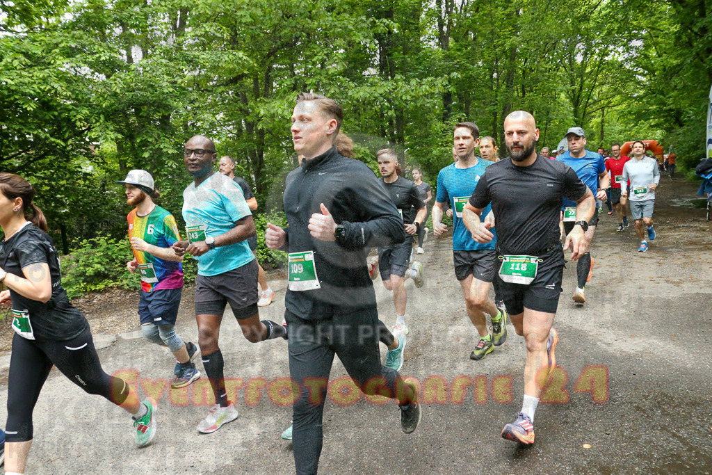 250504_1000_EX1_2655 | Sportfotografie im Rhein-Sieg Kreis, Köln, Bonn, NRW, Rheinland Pfalz, Hessen, etc. Unser Tätigkeitsfeld umfasst den Laufsport vom Volkslauf über den Marathon, Duathlon, Triathon bis zum Ultralauf wie Kölnpfad Ultra oder Schindertrail.