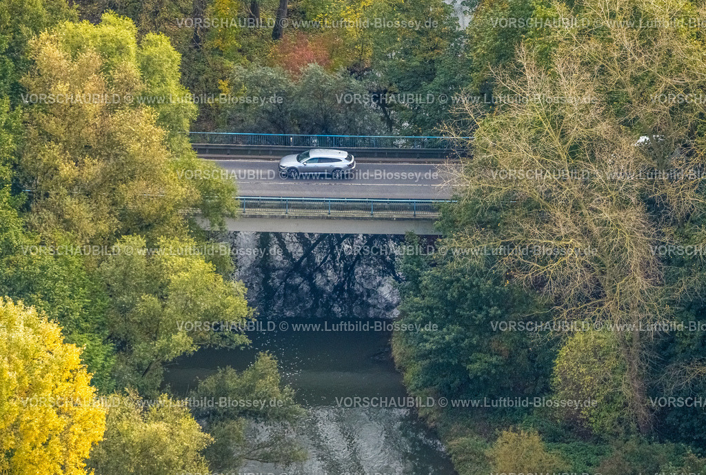 Hamm241015093 | Luftbild, Brücke Zollstraße über den Fluss Lippe, herbstliche Bäume, Uentrop, Hamm, Ruhrgebiet, Nordrhein-Westfalen, Deutschland