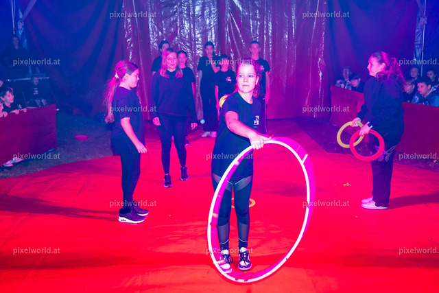 Zirkusvorstellung der MS Feldkirchen Digital | Bildershop von pixelworld.at - Realisiert mit Pictrs.com